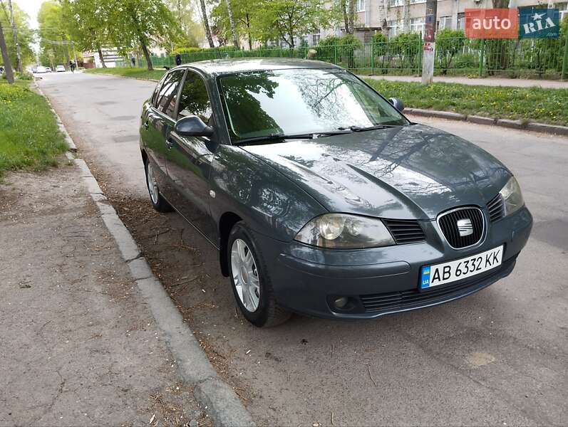 Седан SEAT Cordoba 2007 в Виннице