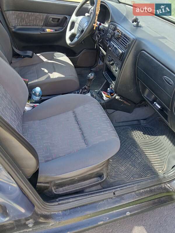 Седан SEAT Cordoba 1994 в Миколаєві