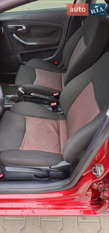 Седан SEAT Cordoba 2008 в Києві