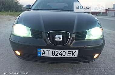 Седан SEAT Cordoba 2007 в Львове