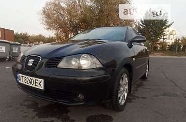 Седан SEAT Cordoba 2007 в Львові