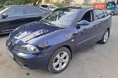 Седан SEAT Cordoba 2008 в Кременчуге