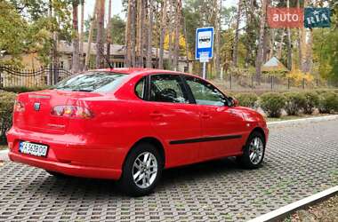 Седан SEAT Cordoba 2003 в Киеве