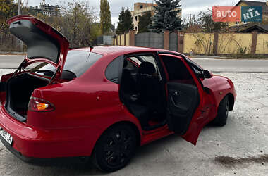 Седан SEAT Cordoba 2007 в 