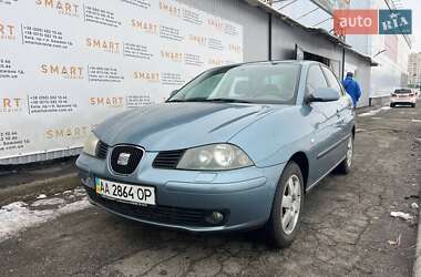 Седан SEAT Cordoba 2005 в Києві