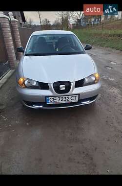 Седан SEAT Cordoba 2004 в Чернівцях