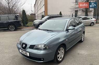 Седан SEAT Cordoba 2006 в Киеве