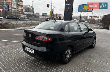 Седан SEAT Cordoba 2003 в Полтаве