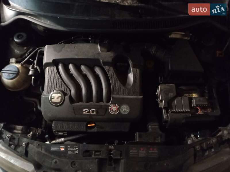 Седан SEAT Cordoba 2007 в Сумах