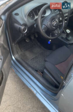 Седан SEAT Cordoba 2007 в 