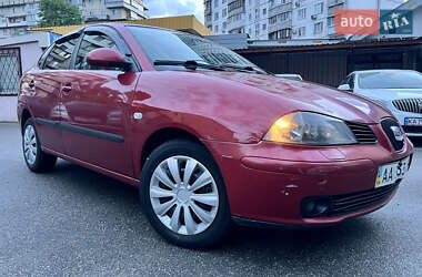 Седан SEAT Cordoba 2005 в 
