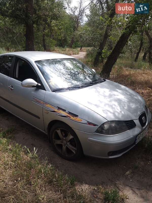 Седан SEAT Cordoba 2008 в Запорожье