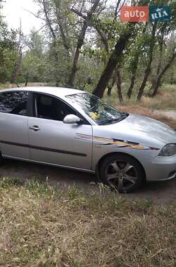 Седан SEAT Cordoba 2008 в 
