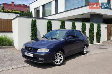 Седан SEAT Cordoba 2001 в Стрые