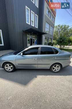 Седан SEAT Cordoba 2007 в 