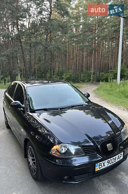 Седан SEAT Cordoba 2008 в Славуте