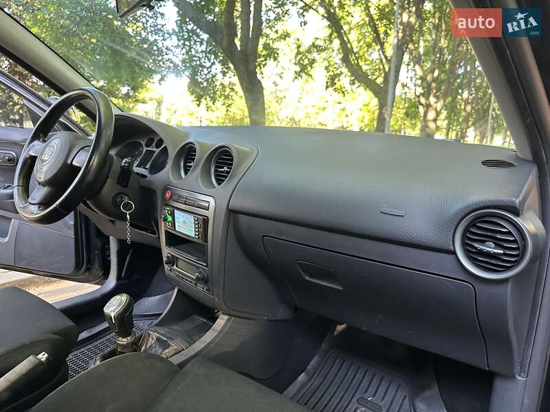 Седан SEAT Cordoba 2008 в Одессе фото 10 Седан SEAT Cordoba 2008 в Одессе
