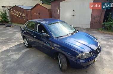 Седан SEAT Cordoba 2005 в 
