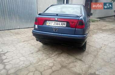 Седан SEAT Cordoba 1995 в Львове
