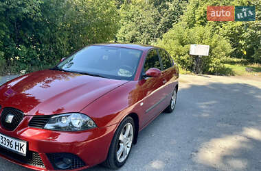 Седан SEAT Cordoba 2007 в Києві