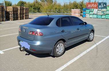 Седан SEAT Cordoba 2005 в 