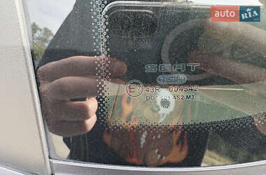 Седан SEAT Cordoba 2008 в 