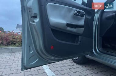 Седан SEAT Cordoba 2003 в 