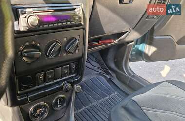 Седан SEAT Cordoba 1999 в Харкові