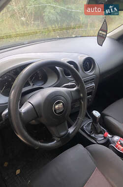 Седан SEAT Cordoba 2008 в 