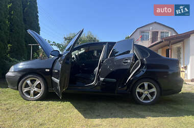 Седан SEAT Cordoba 2006 в Киеве