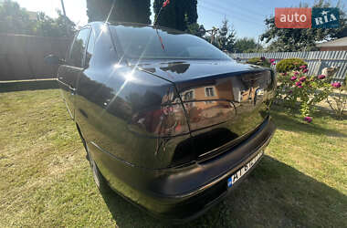 Седан SEAT Cordoba 2006 в 