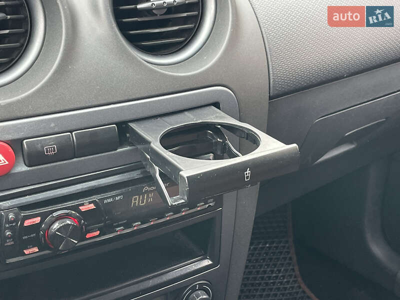 Седан SEAT Cordoba 2008 в Києві фото 23 Седан SEAT Cordoba 2008 в Києві