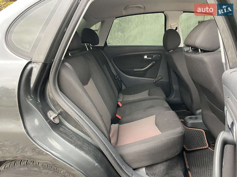 Седан SEAT Cordoba 2008 в Києві фото 12 Седан SEAT Cordoba 2008 в Києві