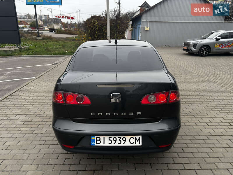 Седан SEAT Cordoba 2009 в Полтаві