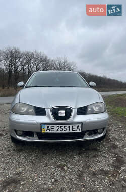 Седан SEAT Cordoba 2008 в Новомосковске