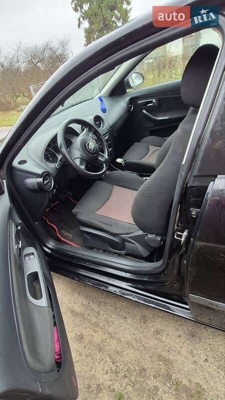 Седан SEAT Cordoba 2008 в Вінниці