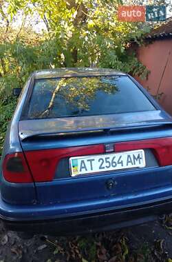 Седан SEAT Cordoba 1995 в Перемышлянах