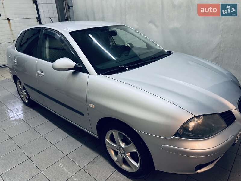 Седан SEAT Cordoba 2008 в Броварах