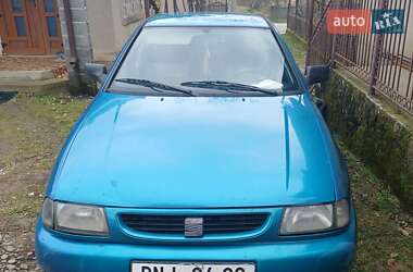 Седан SEAT Cordoba 1997 в Сільце