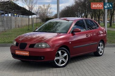 Седан SEAT Cordoba 2007 в Днепре