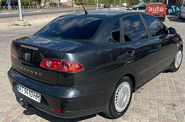Седан SEAT Cordoba 2008 в Тернополе