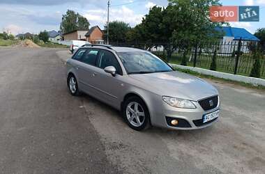 Универсал SEAT Exeo ST 2011 в 