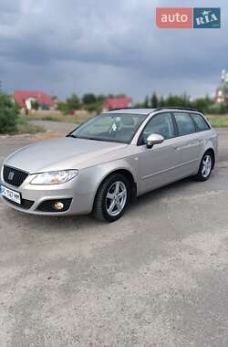 Универсал SEAT Exeo ST 2011 в 