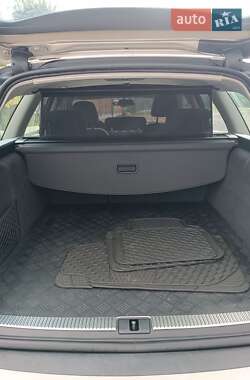 Универсал SEAT Exeo ST 2011 в 