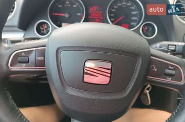 Универсал SEAT Exeo ST 2011 в 