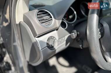 Универсал SEAT Exeo ST 2010 в 