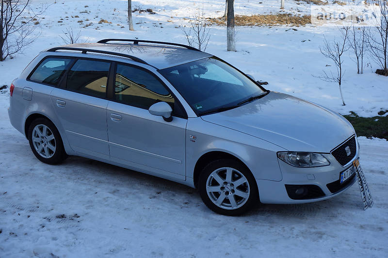 Универсал SEAT Exeo 2012 в 