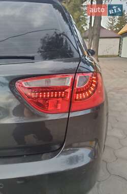 Седан SEAT Exeo 2011 в Умани