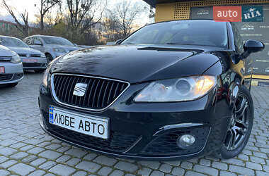 Седан SEAT Exeo 2010 в Львове