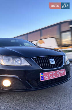 Универсал SEAT Exeo 2011 в 